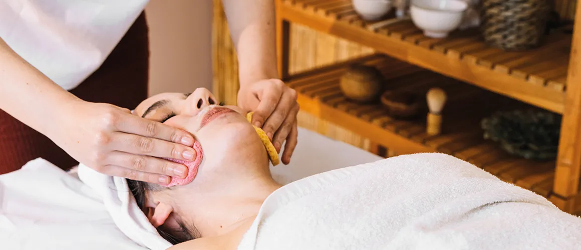 Why April is the Best Time for a Full Body Detox Spa